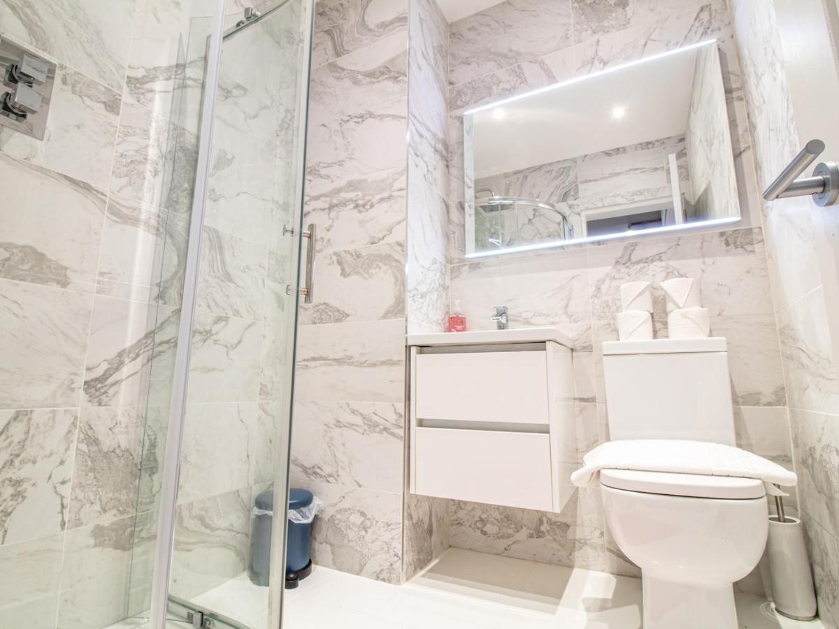 Modern 1Br Apartment In Heart Of West End 글라스고 외부 사진