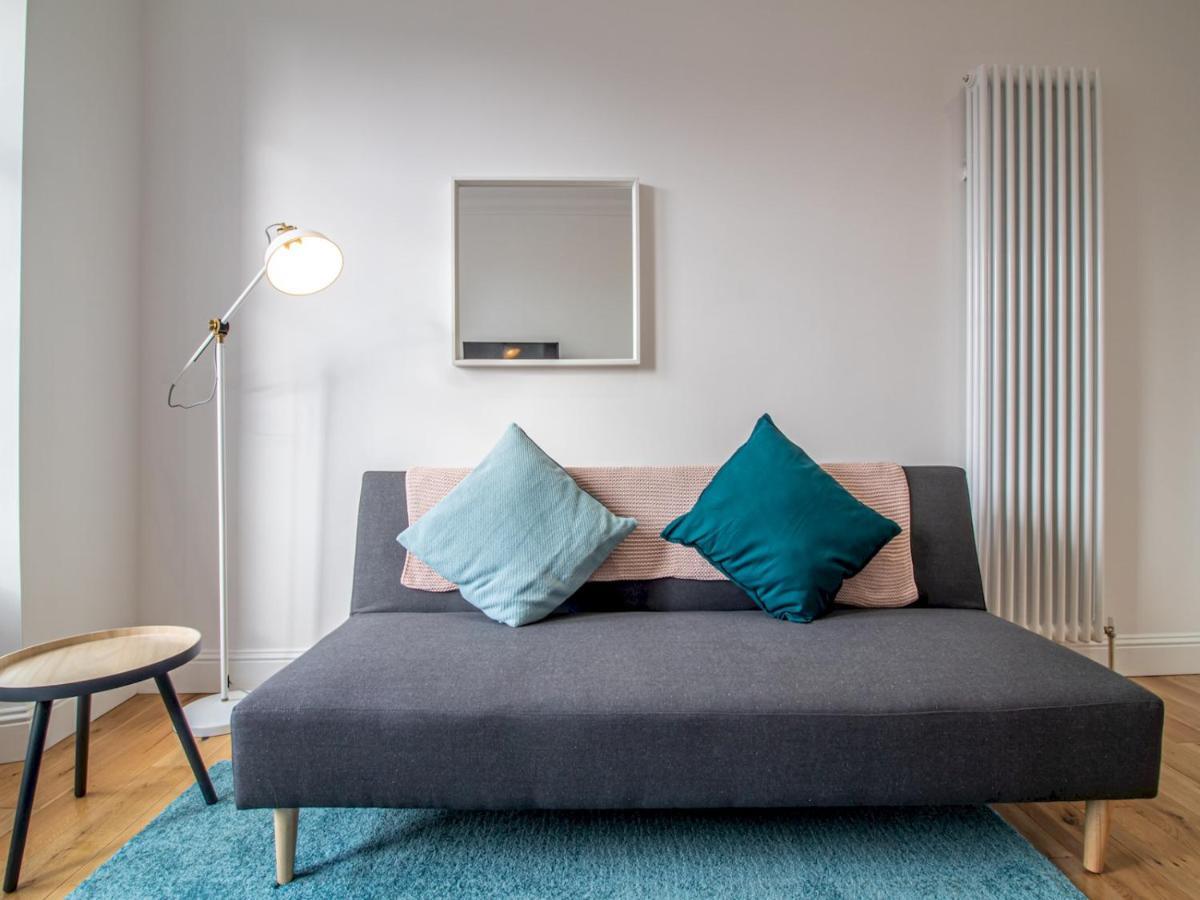 Modern 1Br Apartment In Heart Of West End 글라스고 외부 사진