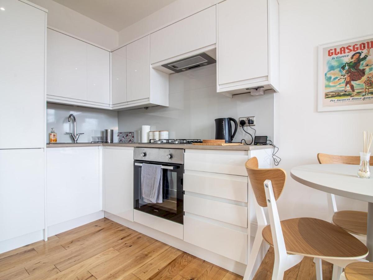 Modern 1Br Apartment In Heart Of West End 글라스고 외부 사진